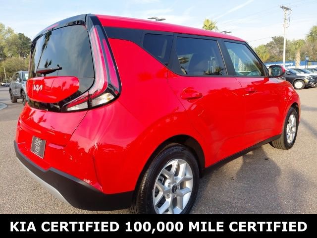 Certified 2025 Kia Soul LX image 4