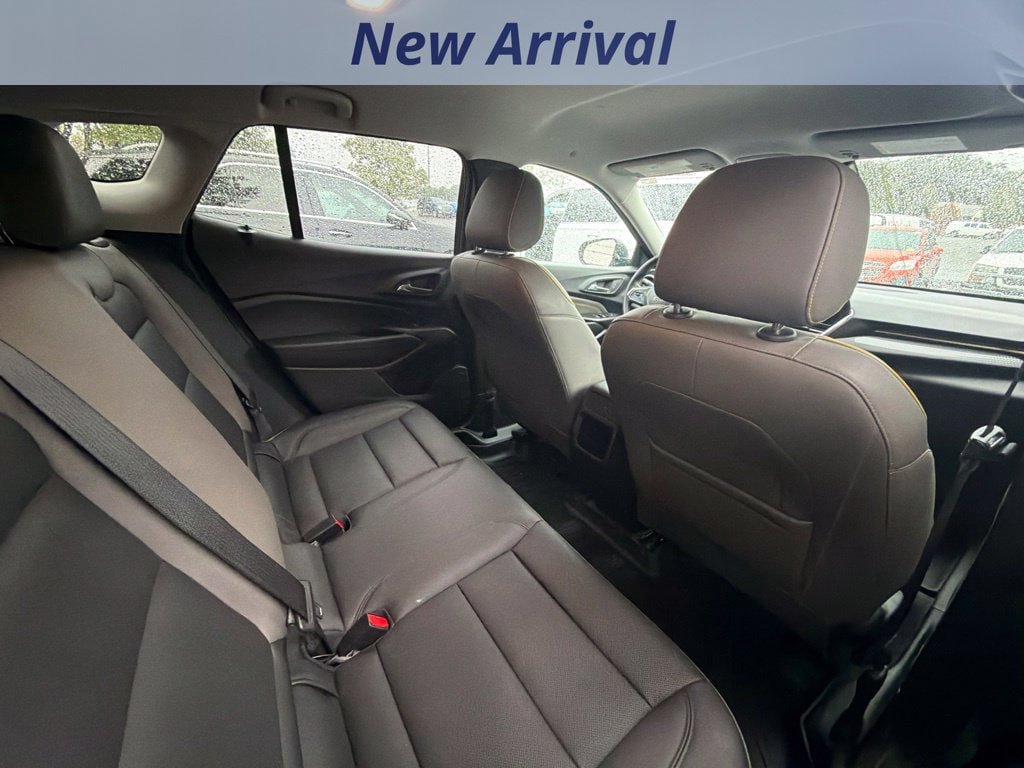 Certified 2024 Chevrolet Trax ACTIV w/ Driver Confidence Package FWD image 8