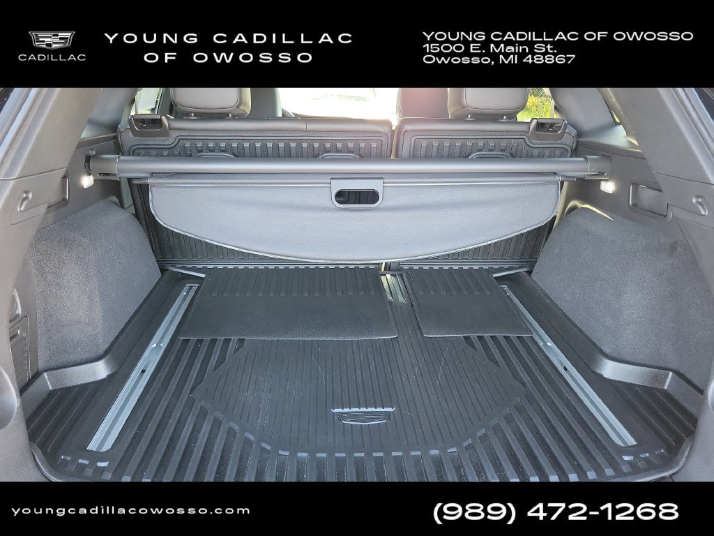 Used 2024 Cadillac XT5 Premium Luxury w/ LPO, Floor Liner Package AWD/4WD image 33