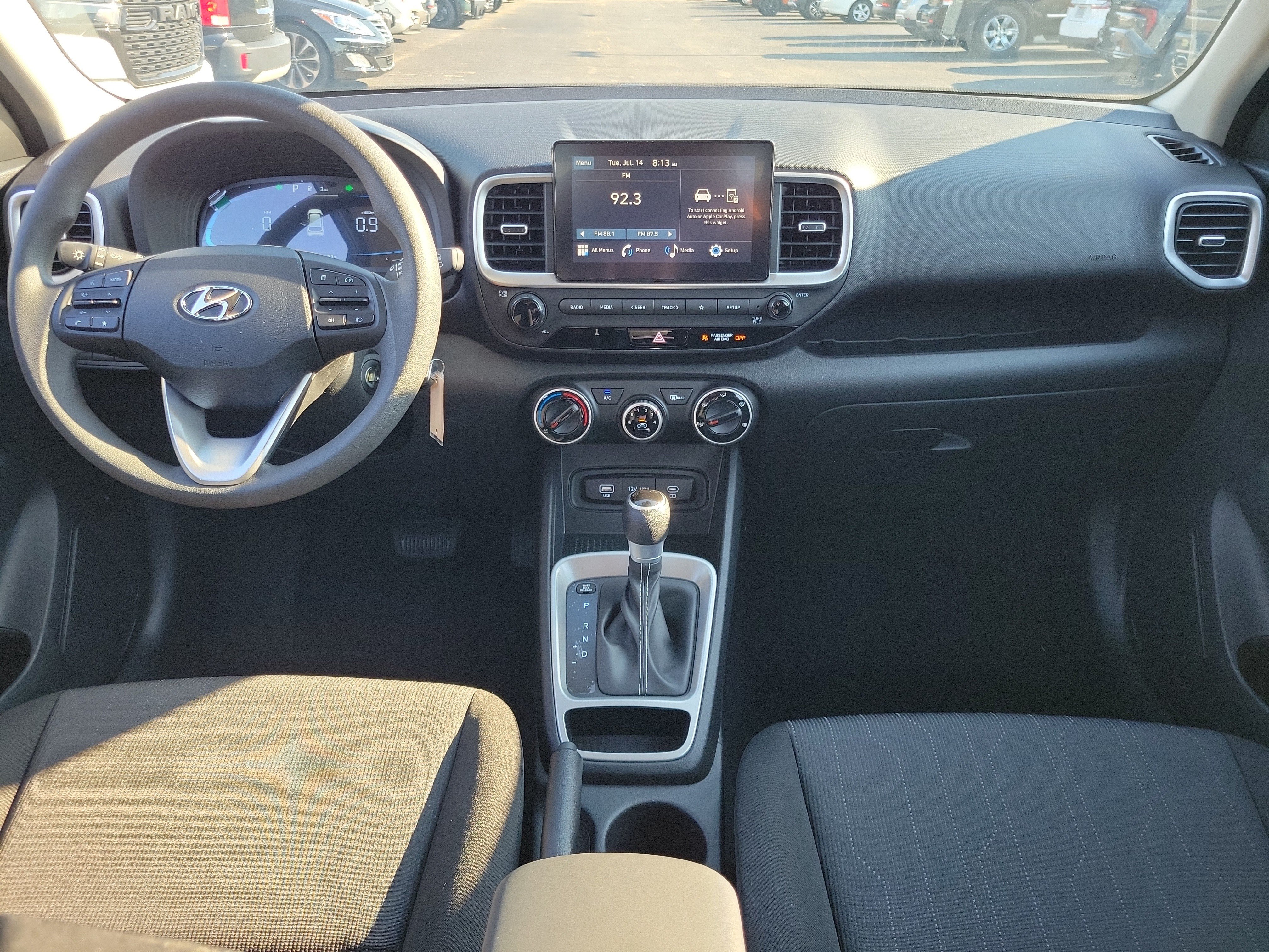 New 2026 Hyundai Venue SE FWD image 7