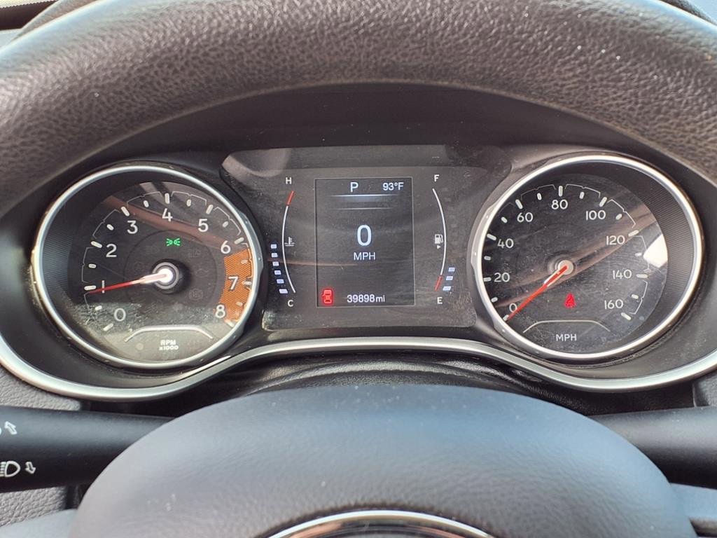 Used 2021 Jeep Compass Sport image 9