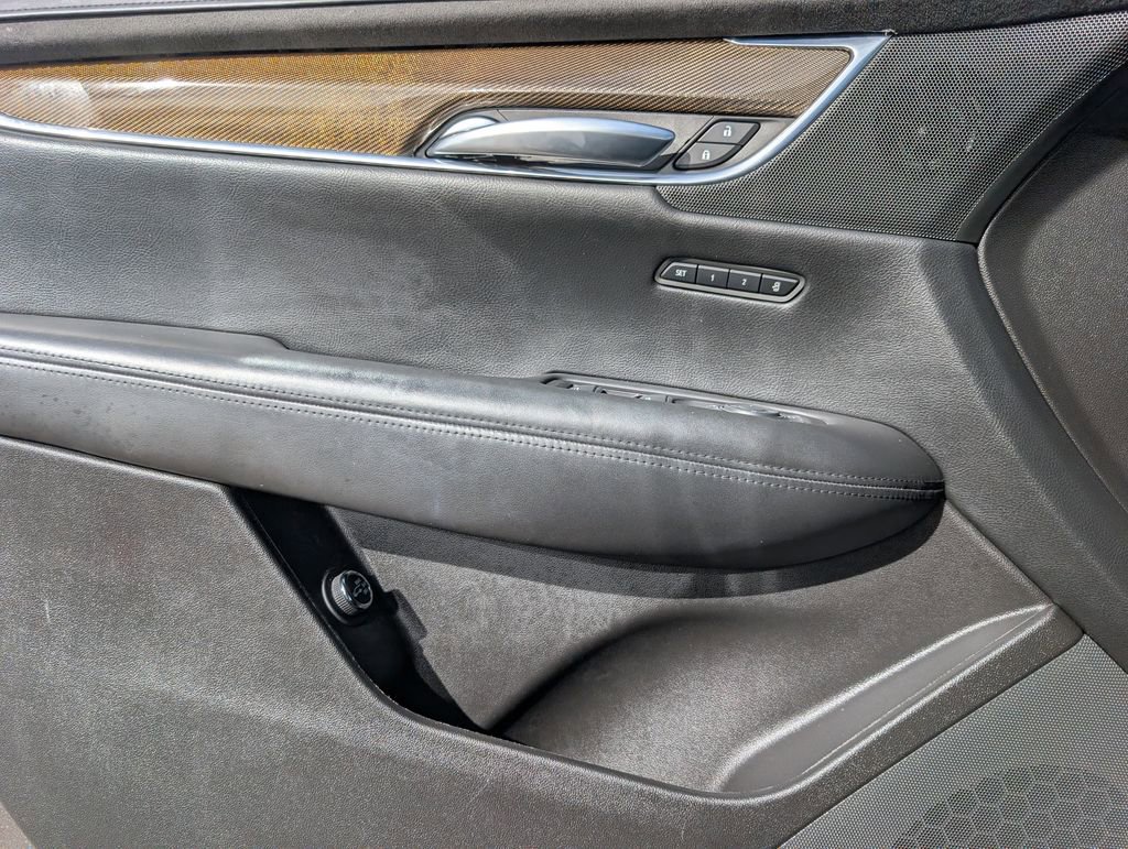 Used 2019 Cadillac XT5 Platinum image 15