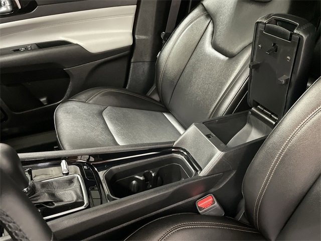 Used 2024 Jeep Compass Limited image 22