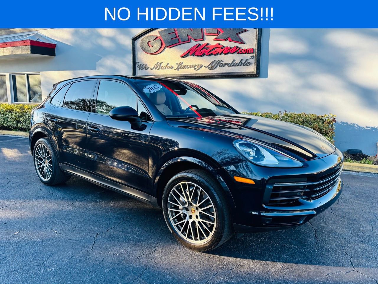 Used 2022 Porsche Cayenne Platinum Edition image 1