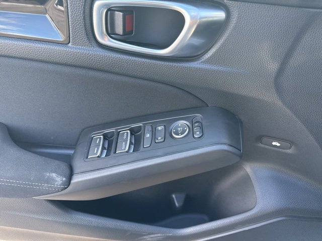 Certified 2025 Honda Civic Sport image 16