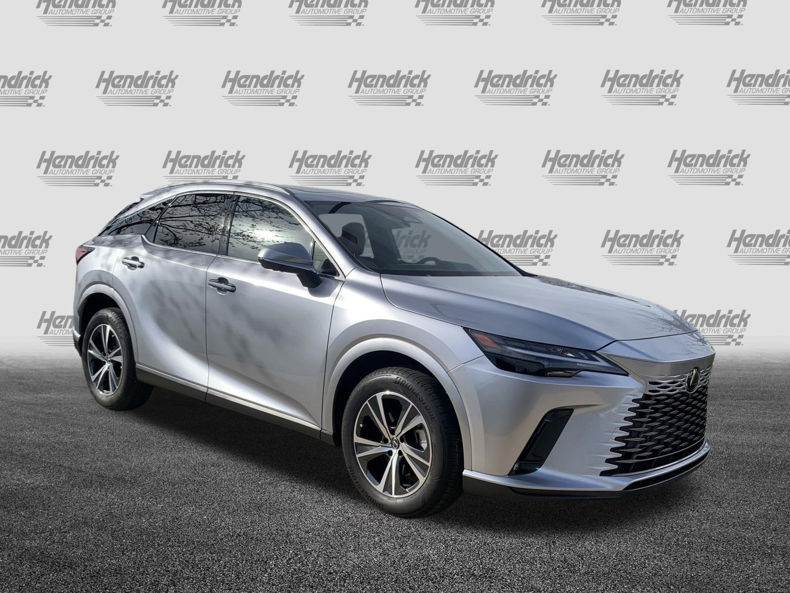 Used 2025 Lexus RX 350 Premium w/ Accessory Package (Z1) image 2