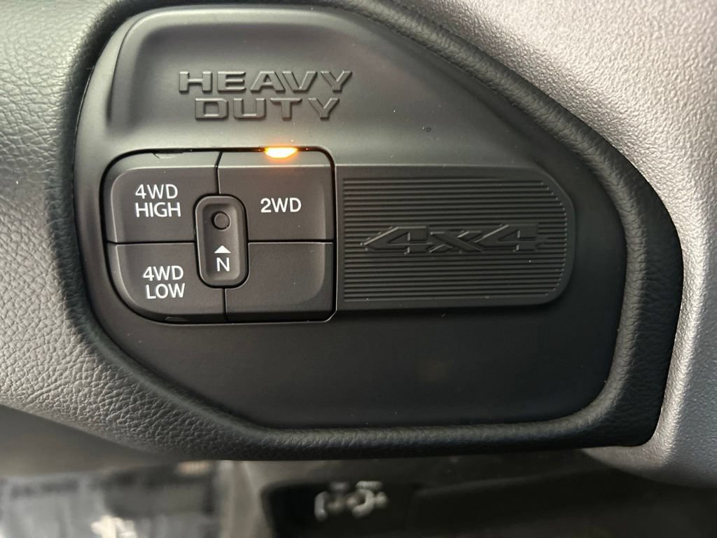 Used 2024 RAM 3500 Big Horn AWD/4WD image 50