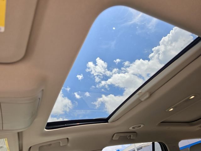 Used 2019 GMC Acadia Denali w/ Technology Package FWD image 33