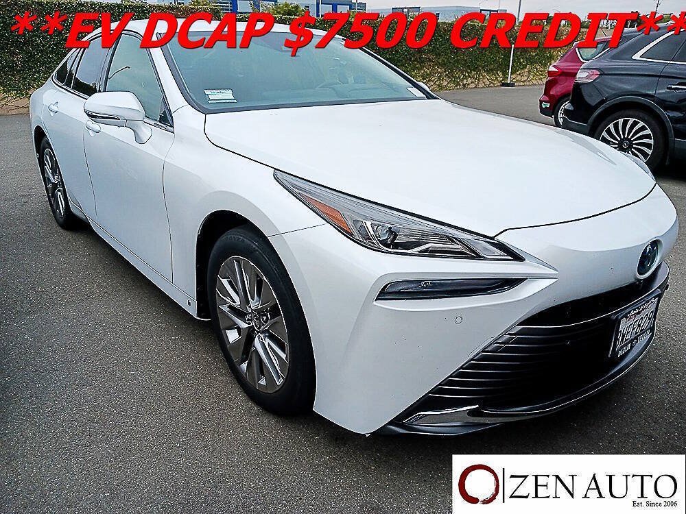 Used 2021 Toyota Mirai w/ Advanced Technology Package