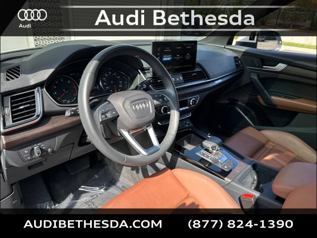 Certified 2024 Audi Q5 2.0T Premium w/ Convenience Package AWD/4WD image 13