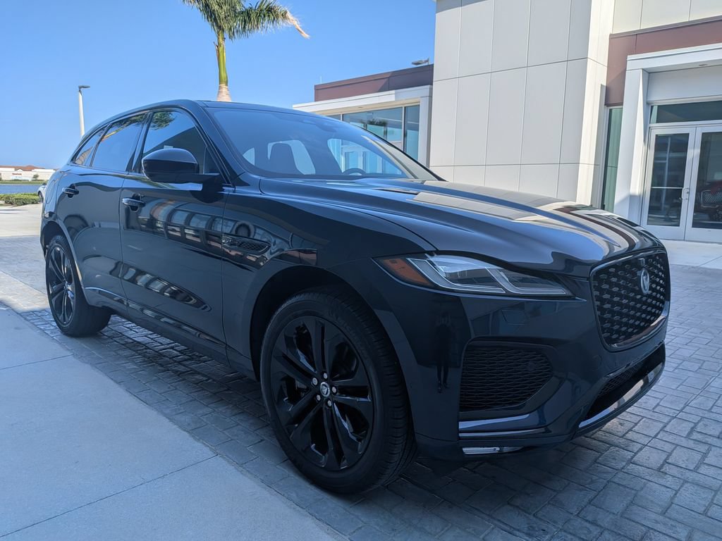Certified 2026 Jaguar F-PACE R-Dynamic S AWD/4WD image 8