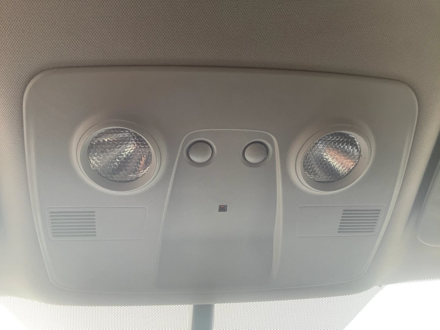 Used 2009 GMC Acadia SLE w/ Preferred Package FWD image 31