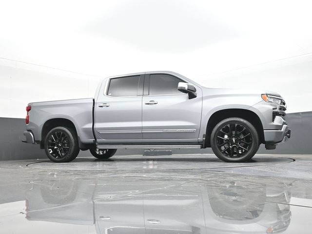 Used 2025 Chevrolet Silverado 1500 High Country AWD/4WD image 61