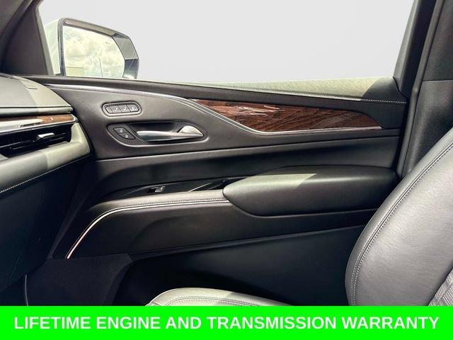 Used 2021 Cadillac Escalade Premium Luxury Platinum RWD image 24
