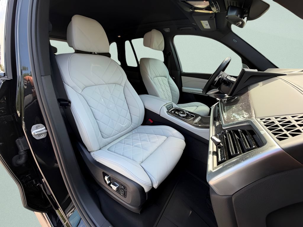Certified 2024 BMW X5 M60i w/ Executive Package AWD/4WD image 22