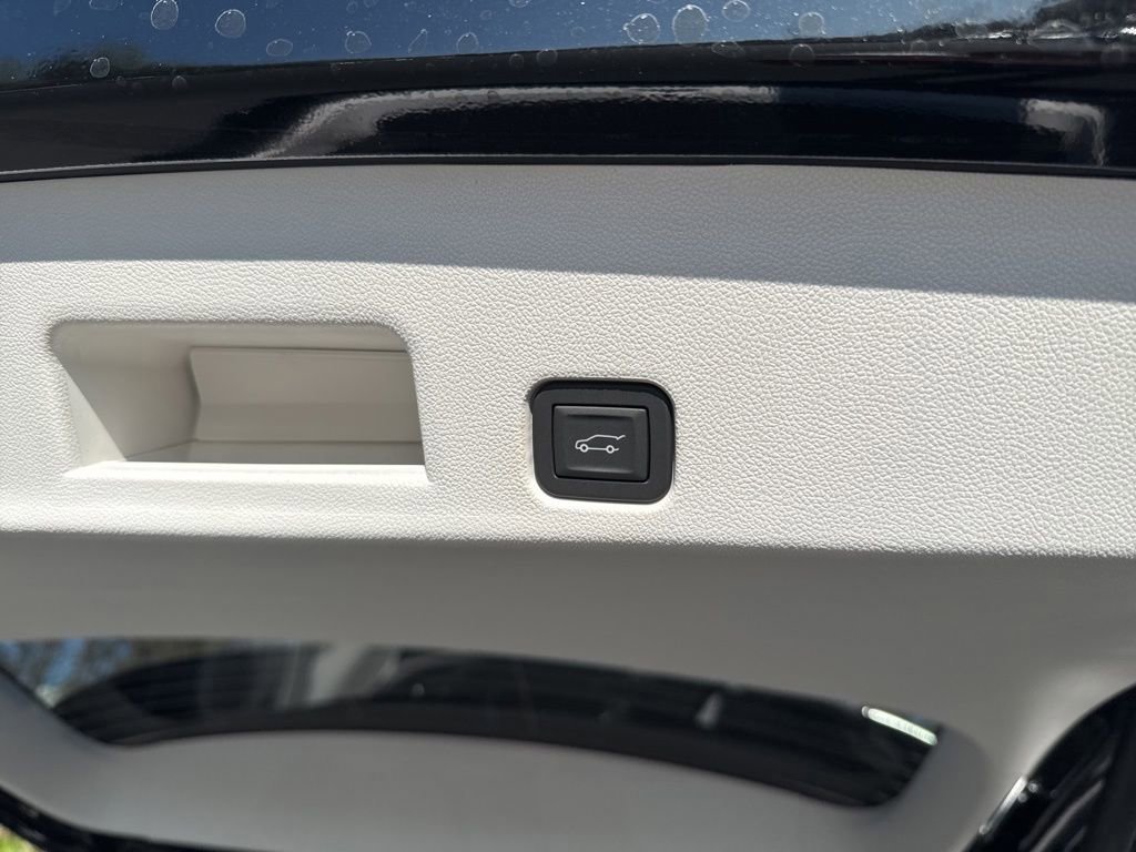 New 2026 Buick Enclave Avenir w/ Super Cruise Package image 62