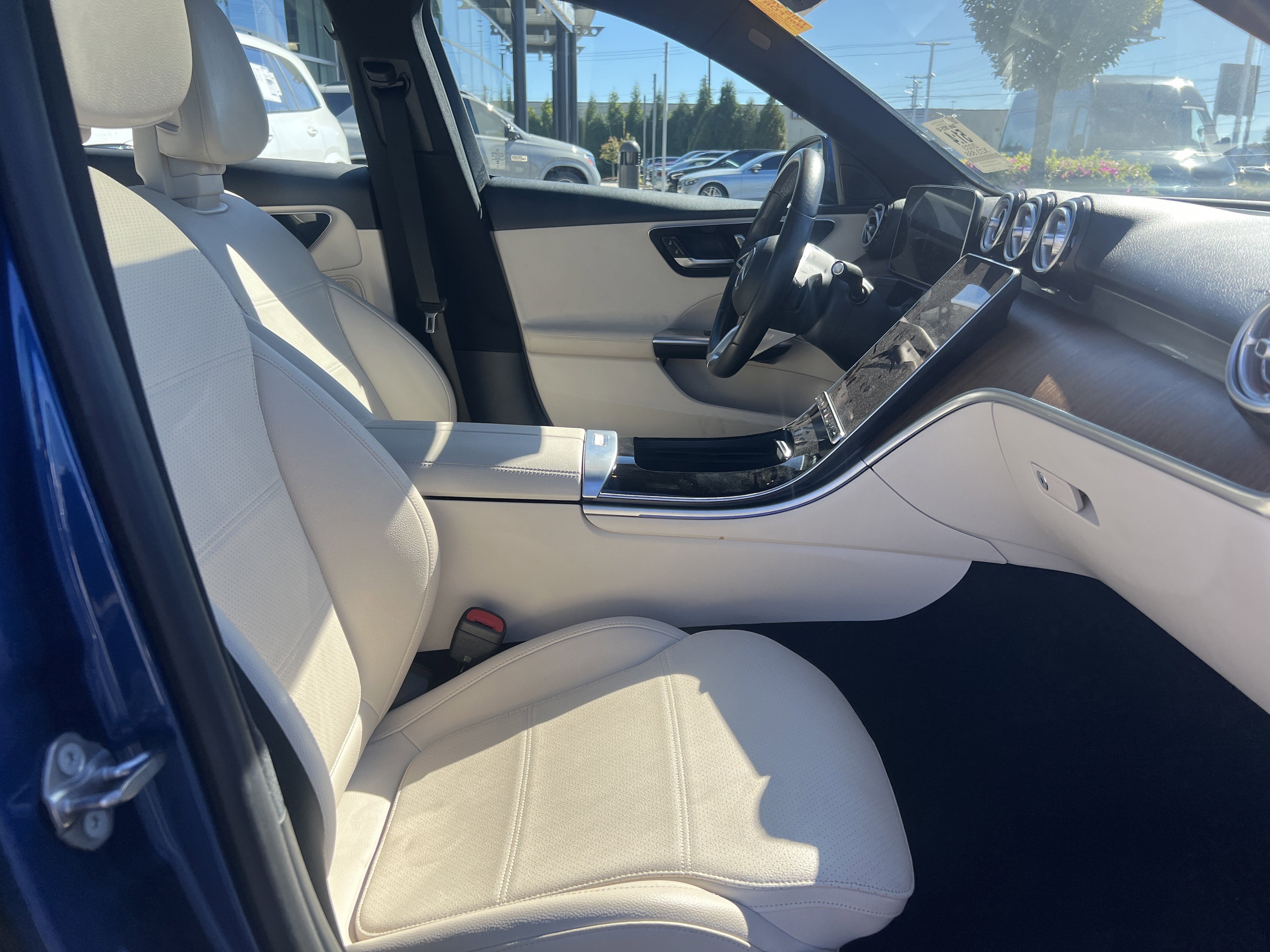 Certified 2023 Mercedes-Benz C 300 Sedan w/ Exclusive Trim Package image 35