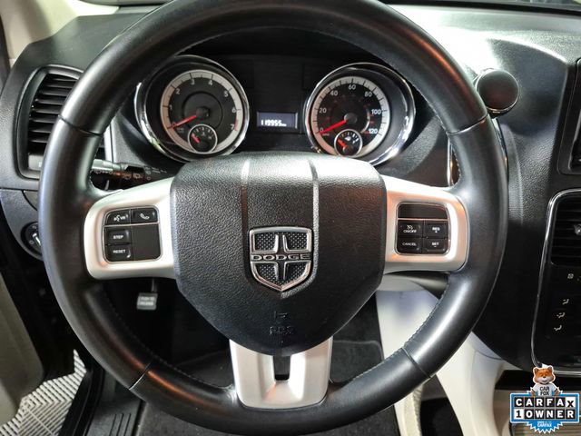 Used 2016 Dodge Grand Caravan SXT w/ UConnect Hands-Free Group image 10
