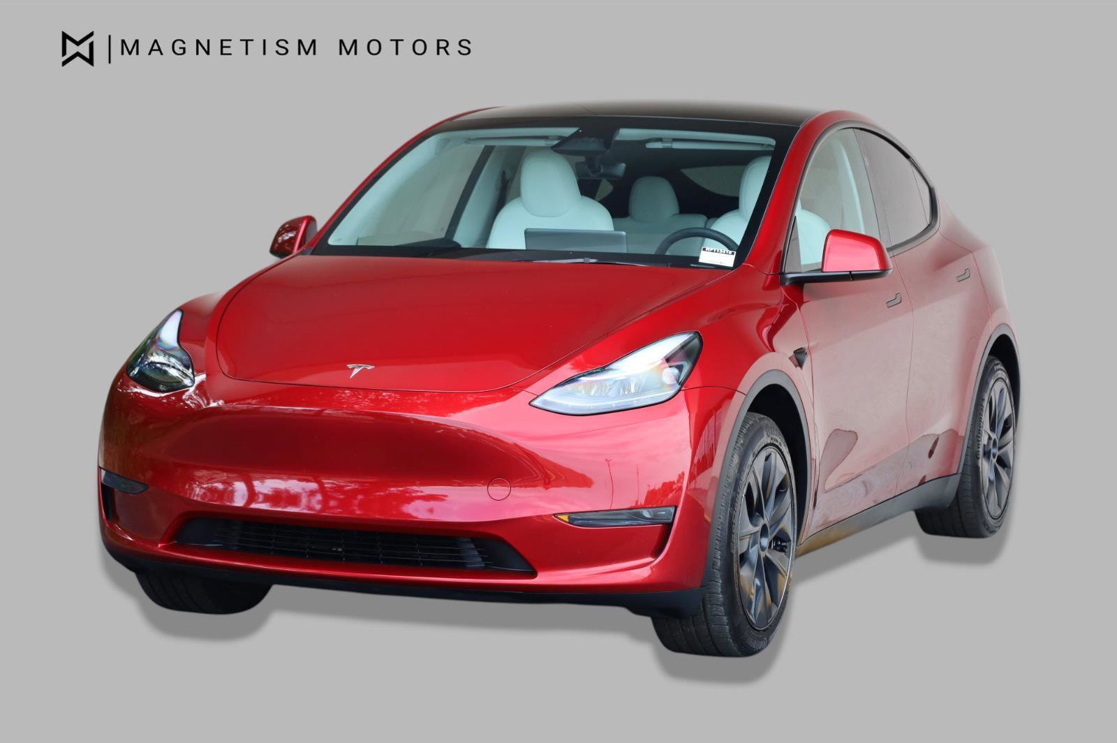 Used 2024 Tesla Model Y Long Range RWD image 5