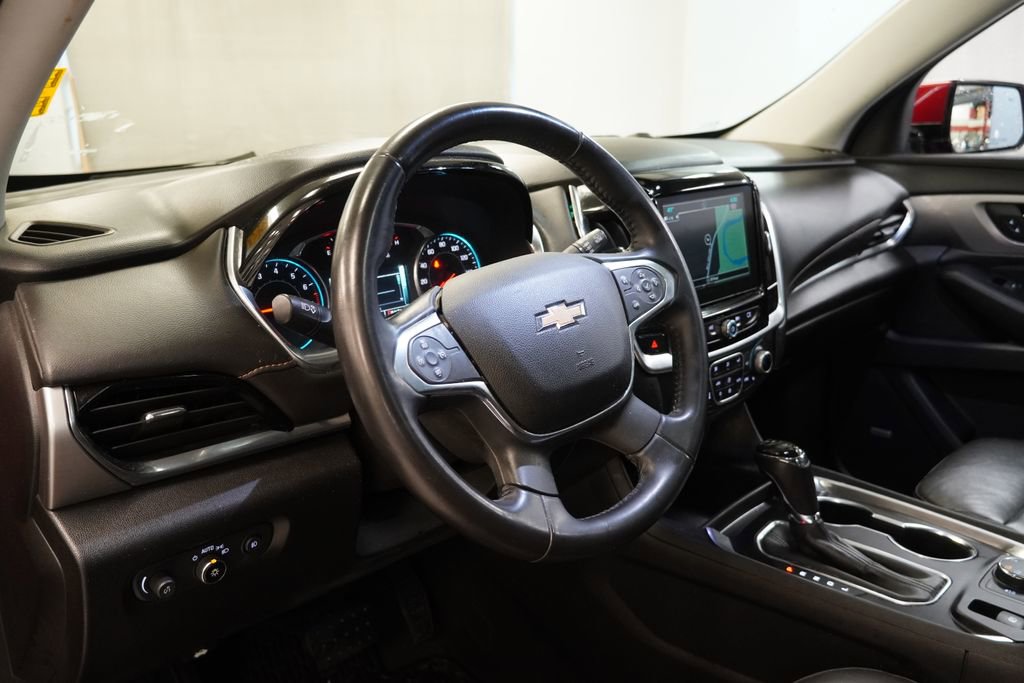 Used 2018 Chevrolet Traverse LT image 6