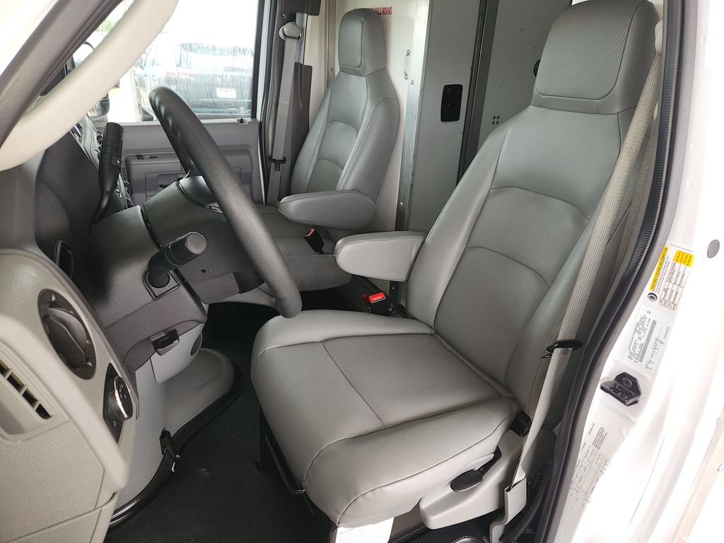 Used 2023 Ford E-350 and Econoline 350 Super Duty w/ Driver's Safety Package RWD image 13