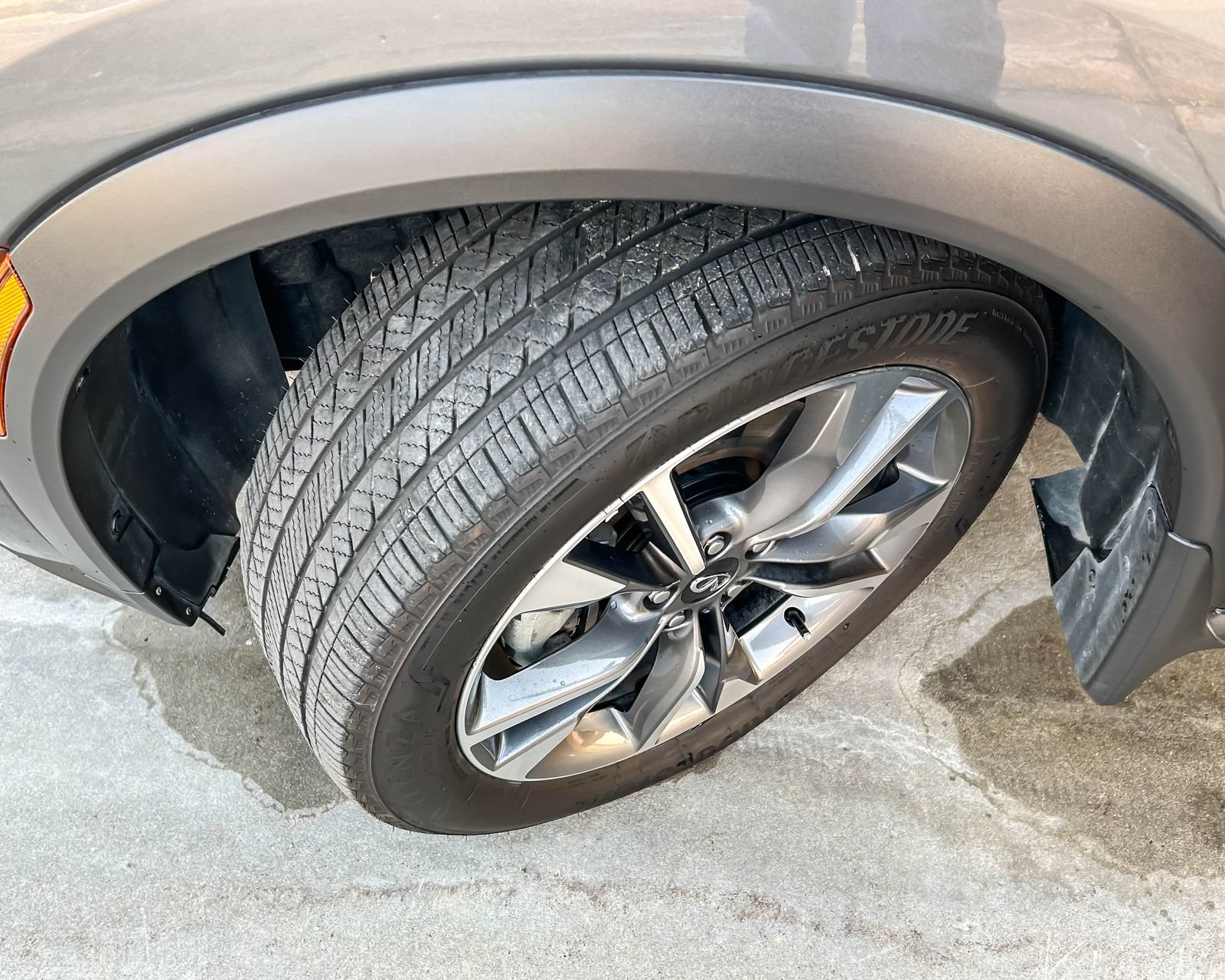 Certified 2024 INFINITI QX60 Luxe FWD image 24