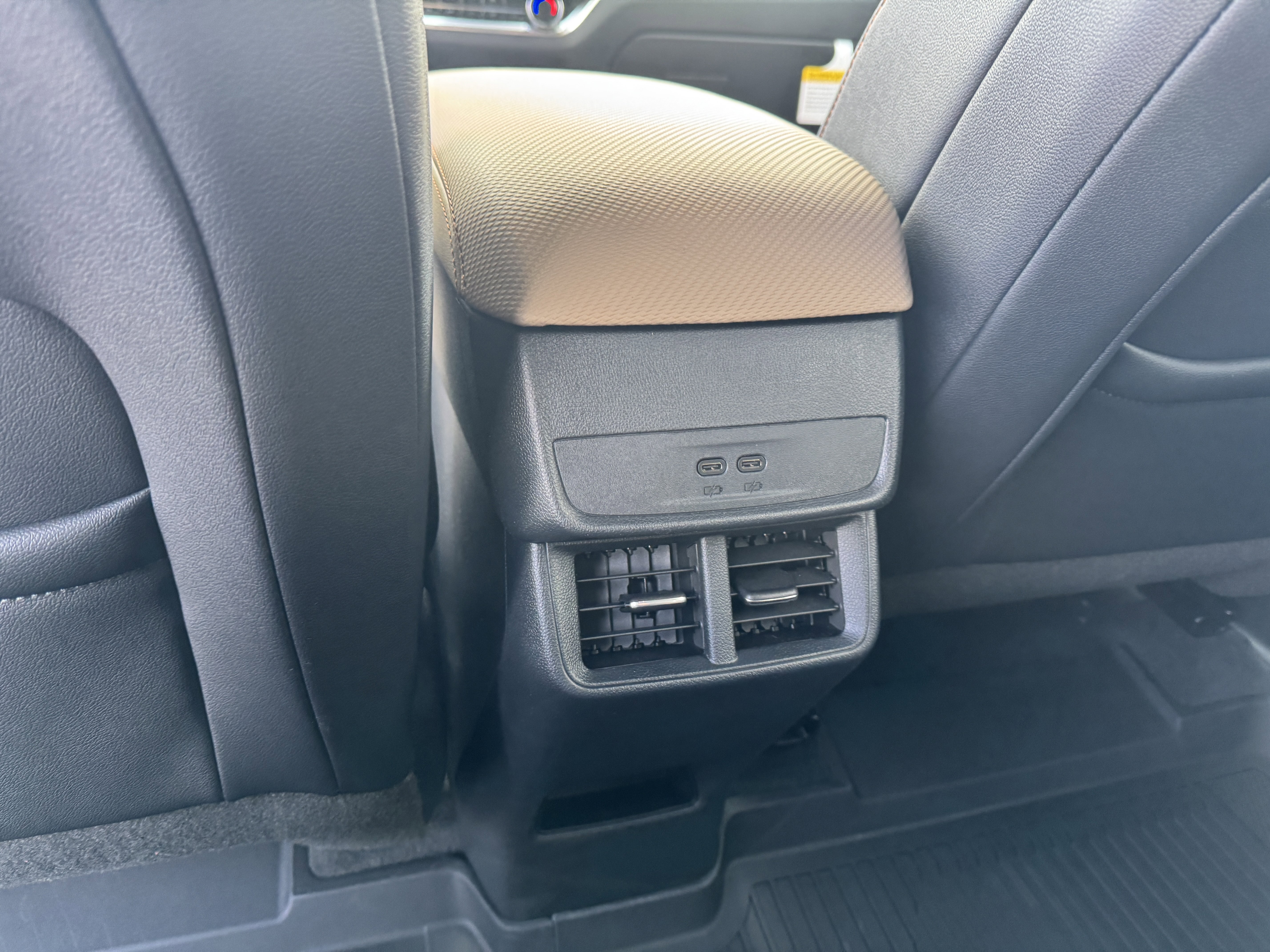 New 2026 Chevrolet Equinox ACTIV w/ Safety and Technology Package image 17