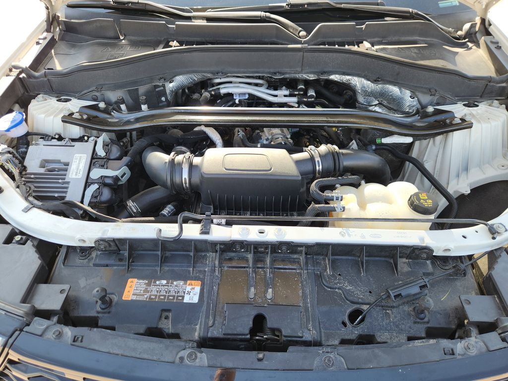 Used 2020 Ford Explorer ST w/ Premium Technology Package image 21