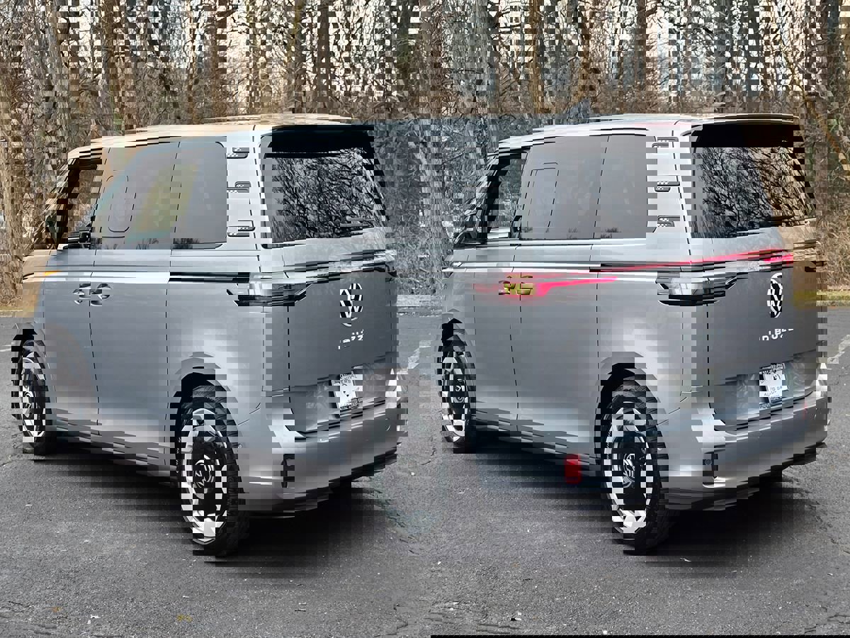 Used 2025 Volkswagen ID. Buzz Pro S image 5