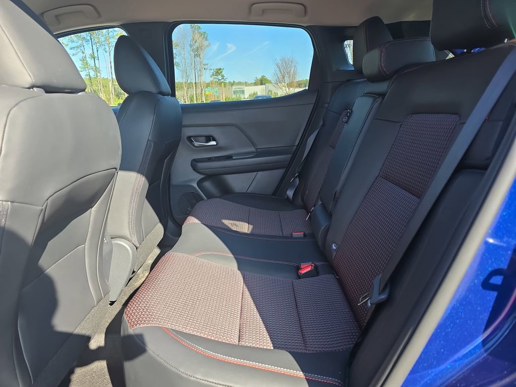 New 2026 Nissan Kicks SR FWD image 18