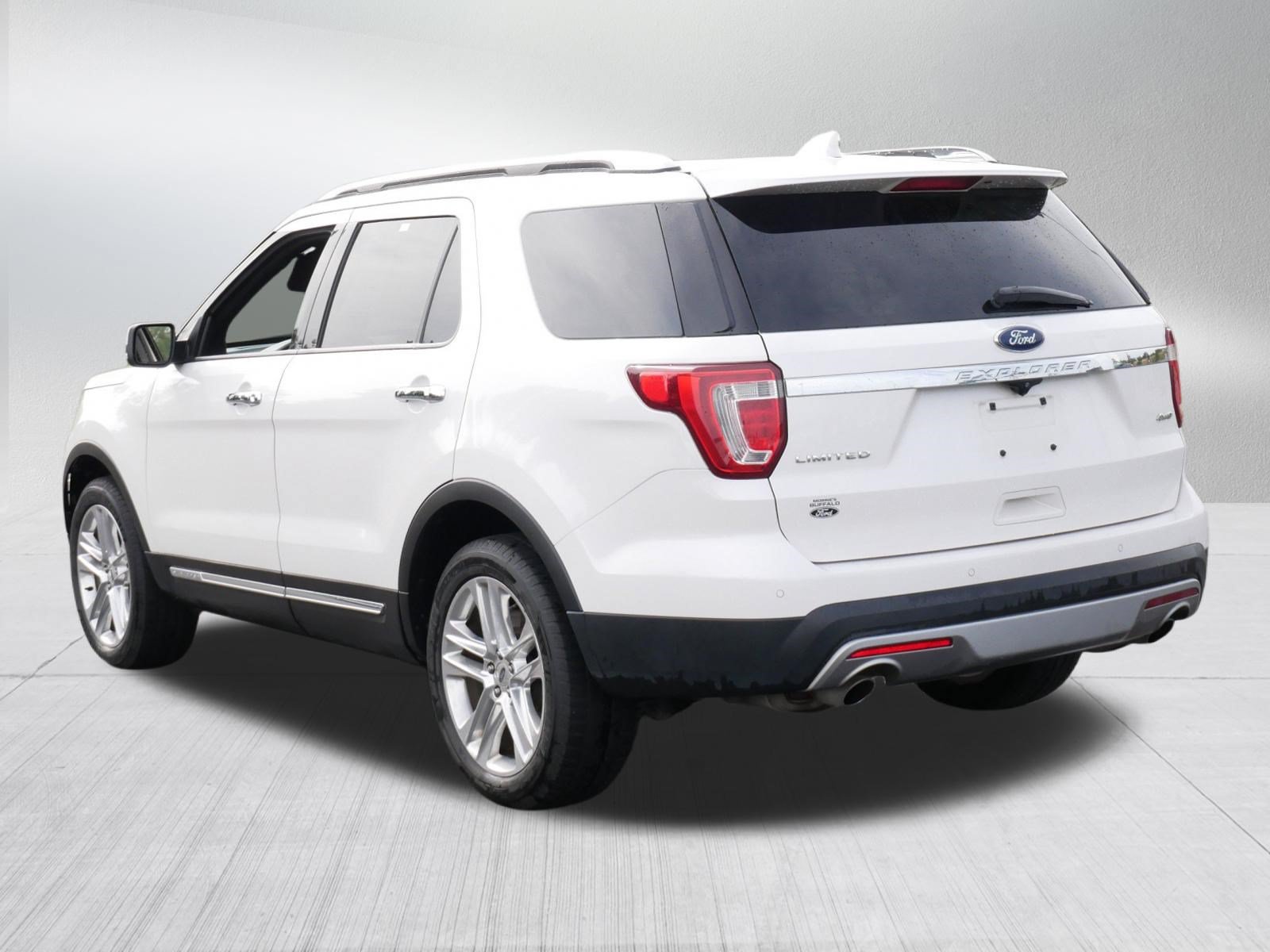 Used 2017 Ford Explorer Limited AWD/4WD image 5