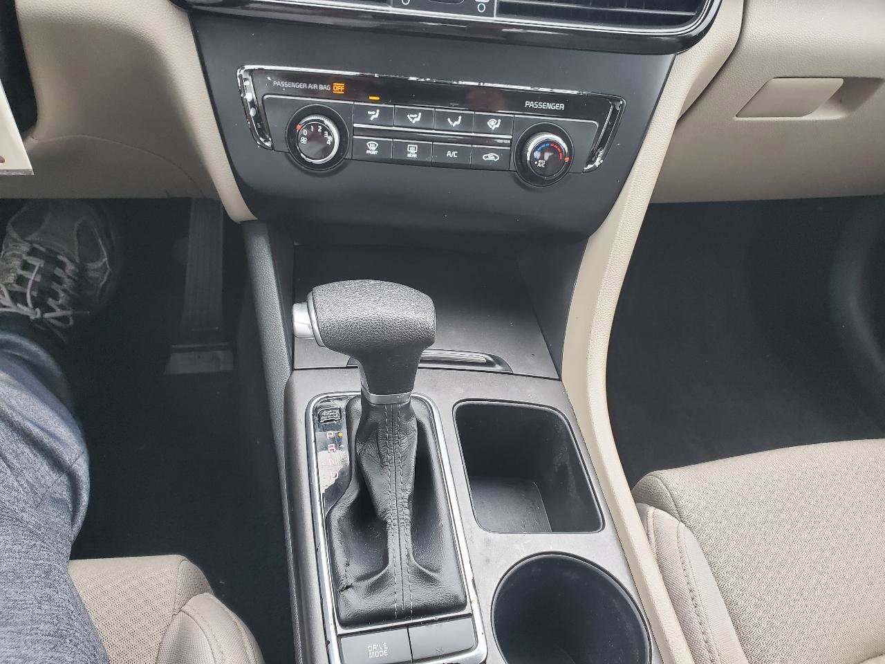 Used 2016 Kia Optima LX FWD image 19
