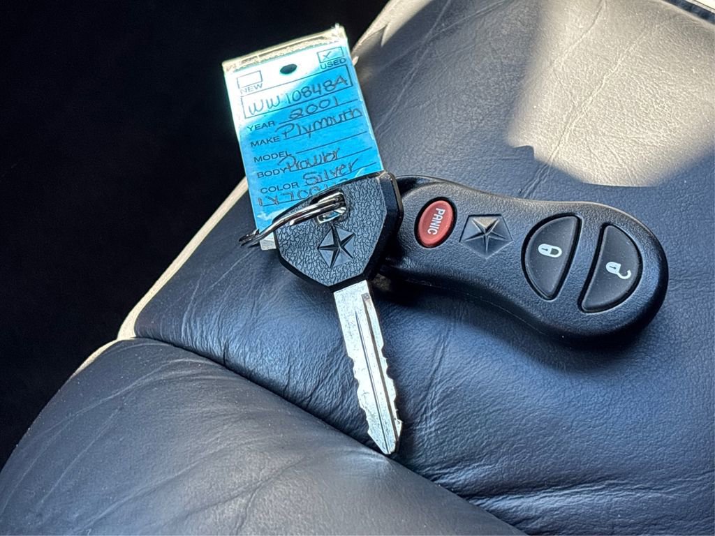 Used 2001 Plymouth Prowler Base image 27