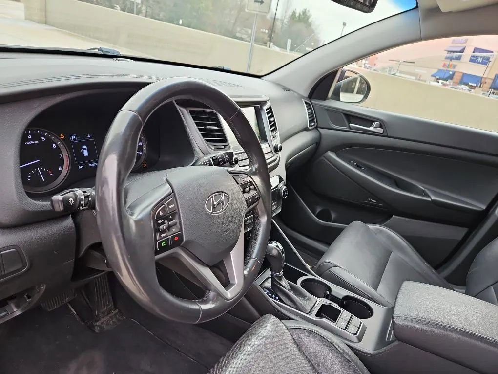 Used 2017 Hyundai Tucson SE Plus image 12
