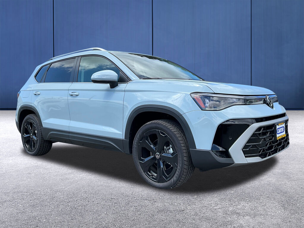 New 2025 Volkswagen Taos SEL image 23