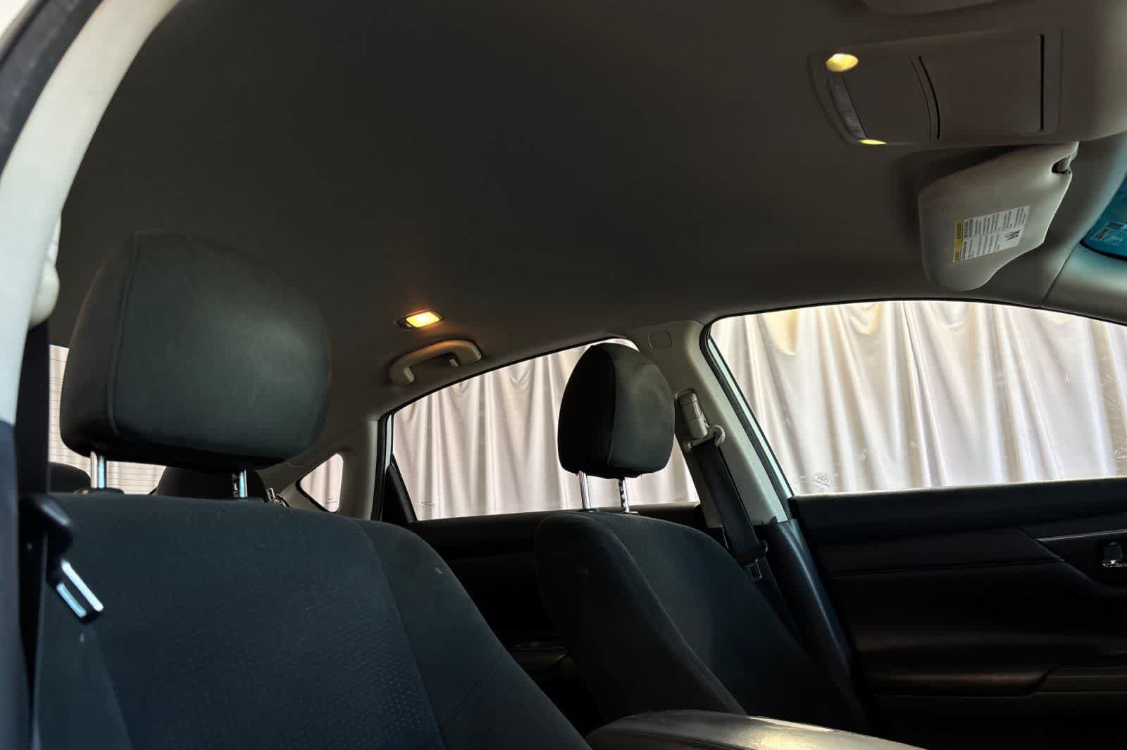 Used 2015 Nissan Altima 2.5 S w/ Special Edition Package FWD image 18