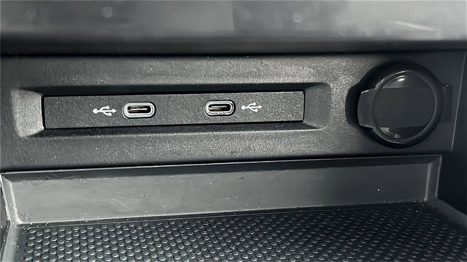 Used 2021 Volkswagen Tiguan S image 19