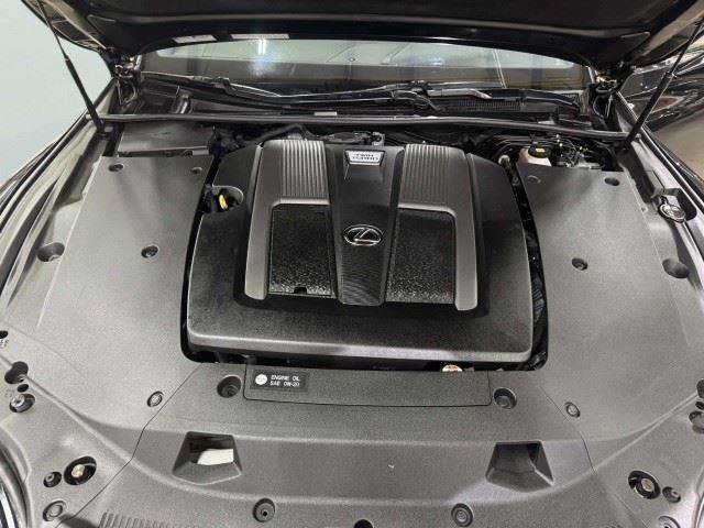 Used 2018 Lexus LS 500 F Sport w/ Accessory Package (Z1) AWD/4WD image 47