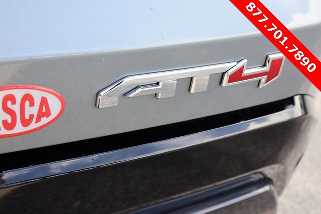 New 2026 GMC Terrain AT4 w/ Technology Package II image 8
