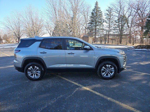 Used 2025 Chevrolet Equinox LT image 7