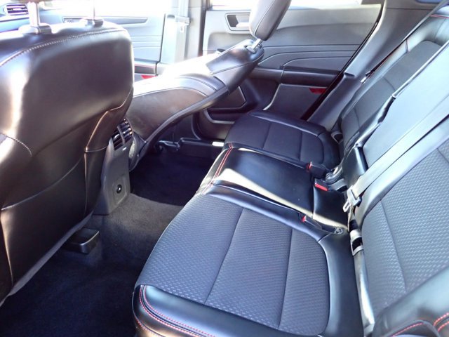 Used 2024 Ford Escape ST-Line image 10