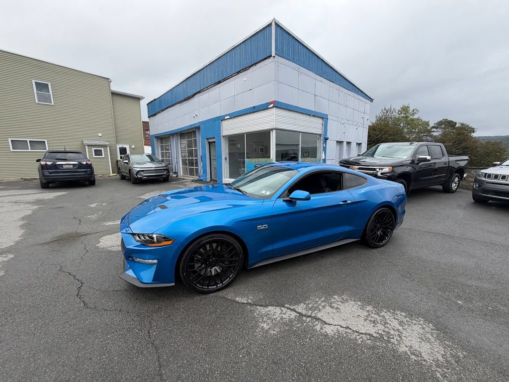 Used 2019 Ford Mustang GT w/ GT Performance Package RWD image 2