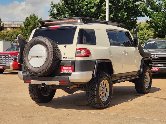 Used 2012 Toyota FJ Cruiser 4WD w/ Upgrade Pkg image 3