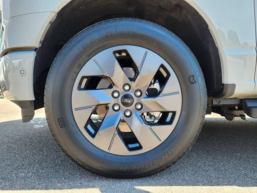 Used 2023 Ford F150 Lightning Lariat w/ Tow Technology Package AWD/4WD image 26