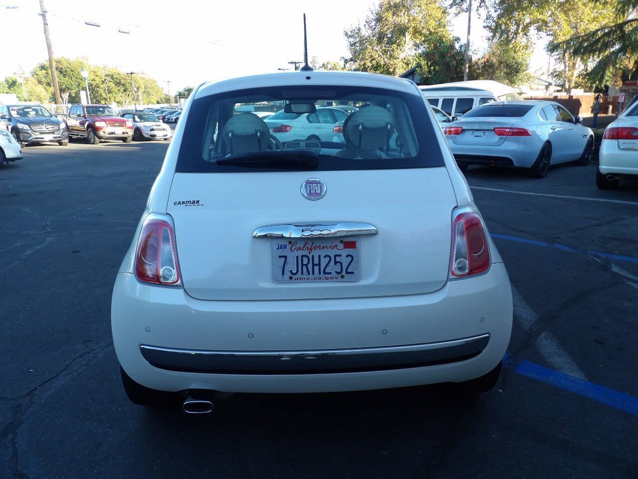 Used 2015 FIAT 500 Lounge w/ Luxury Leather Package FWD image 10