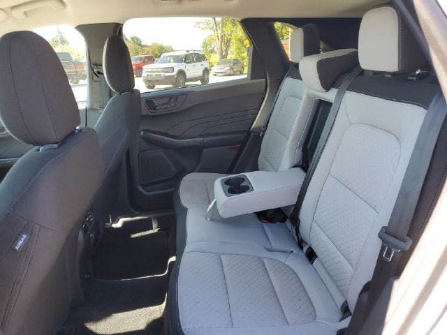 Used 2023 Ford Escape Active AWD/4WD image 25