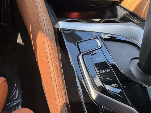 Used 2023 BMW 530i w/ M Sport Package RWD image 40