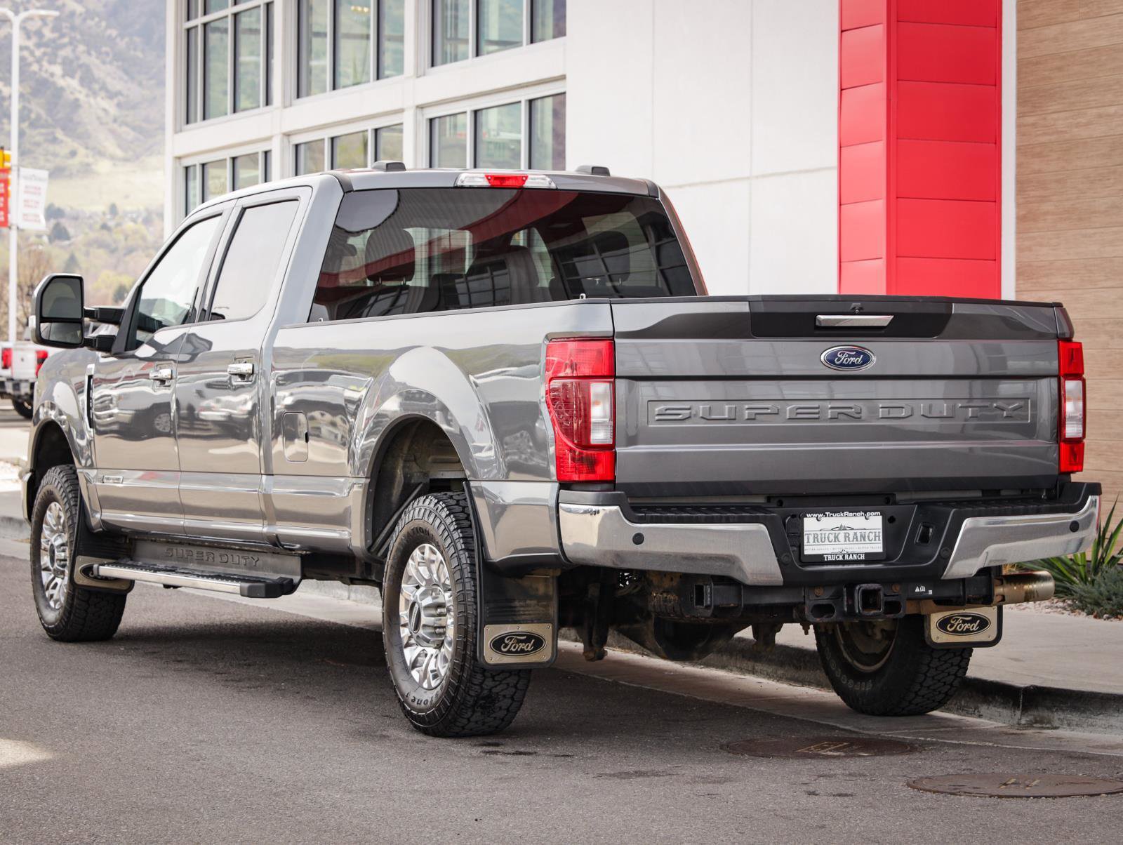 Used 2022 Ford F350 XLT w/ XLT Premium Package image 6