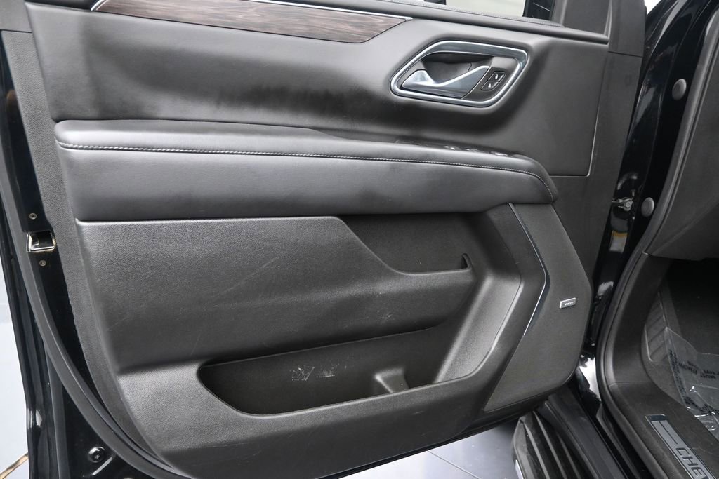 Used 2023 Chevrolet Tahoe LT RWD image 11