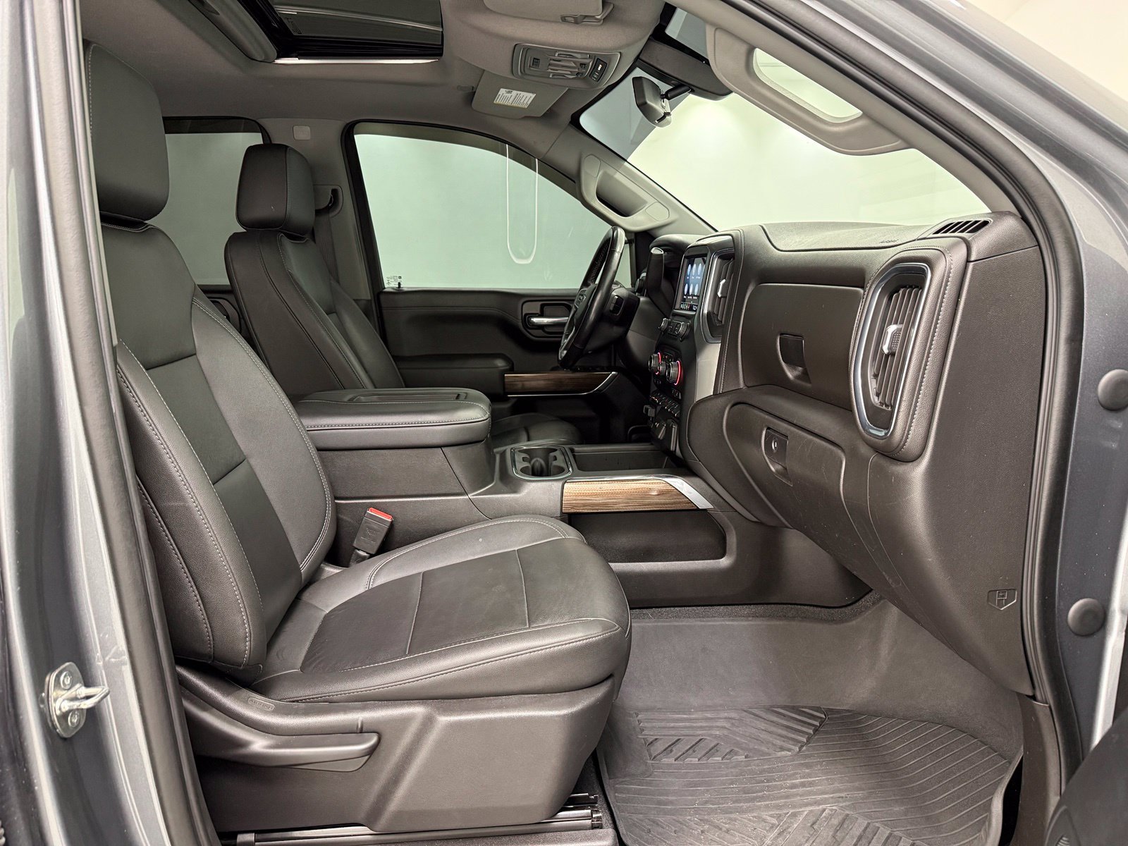 Used 2021 Chevrolet Silverado 1500 LT Trail Boss AWD/4WD image 29